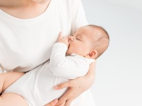 新生兒母乳喂養(yǎng)的宜忌